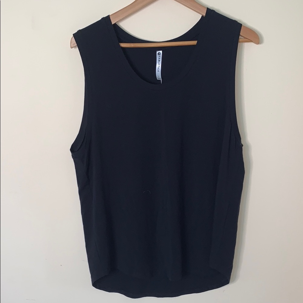 Fabletics NWT L Black Reyna Muscle Tank. Classic Crew Neck